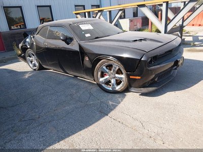 2C3CDZAT4FH****** 2015 Dodge Challenger