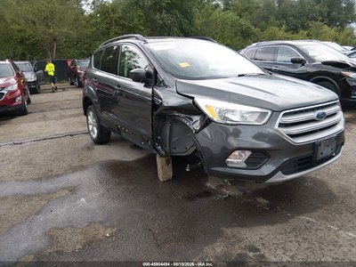 1FMCU9GD1JU****** 2018 Ford Escape