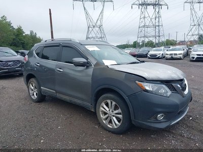 5N1AT2MV4FC****** 2015 Nissan Rogue