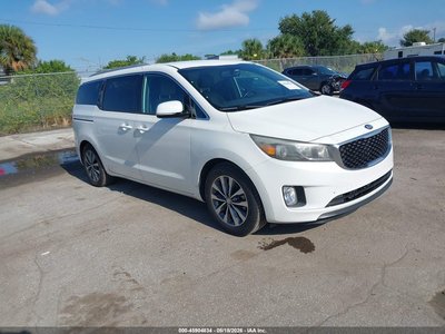 2016 Kia Sedona