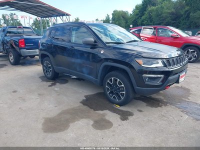 3C4NJDDB9KT****** 2019 Jeep Compass