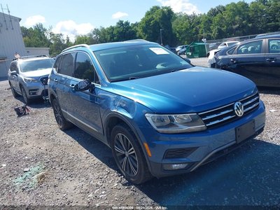 3VV2B7AX4KM****** 2019 Volkswagen Tiguan