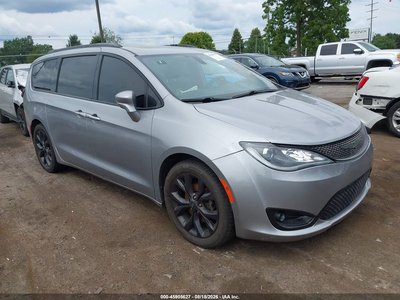2C4RC1GG1LR****** 2020 Chrysler Pacifica