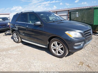 4JGDA5HB0DA****** 2013 Mercedes-Benz ML 350
