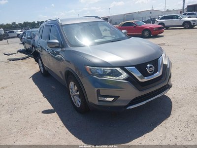 JN8AT2MT0HW****** 2017 Nissan Rogue