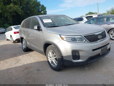5XYKTCA60FG****** 2015 Kia Sorento