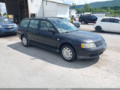WVWHC63B81E****** 2001 Volkswagen Passat