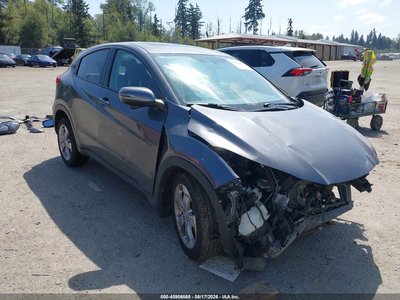 3CZRU5H54HM****** 2017 Honda HR-V