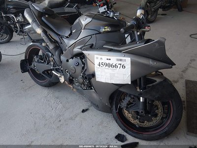 JYARN23E7DA****** 2013 Yamaha YZF-R1
