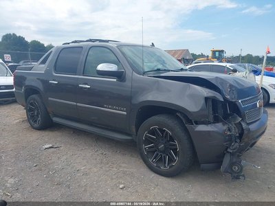 3GNTKGE3XBG****** 2011 Chevrolet Avalanche