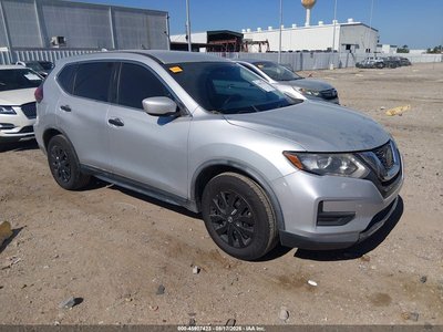 KNMAT2MT6JP****** 2018 Nissan Rogue