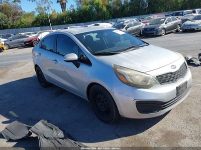 KNADM4A31C6****** 2012 Kia Rio
