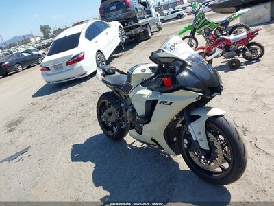 JYARN66Y3RA****** 2024 Yamaha YZF-R1