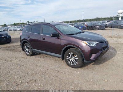 2T3BFREV1JW****** 2018 Toyota RAV4
