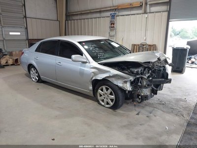 2005 Toyota Avalon