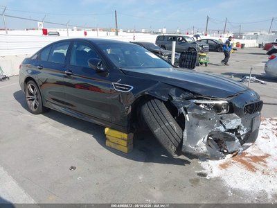 WBSFV9C56GG****** 2016 BMW M5