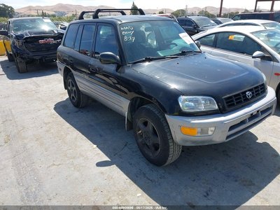 JT3GP10V2Y0****** 2000 Toyota RAV4