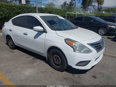 2015 Nissan Versa