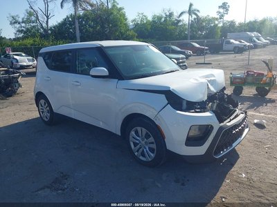 KNDJ23AU1L7****** 2020 Kia Soul