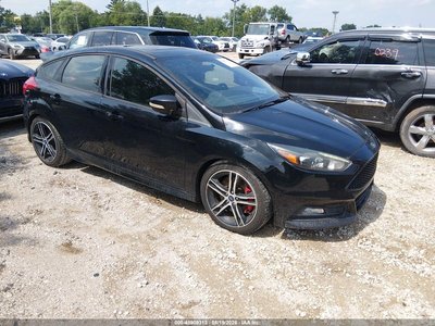 1FADP3L99HL****** 2017 Ford Focus St