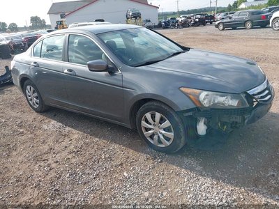 1HGCP2F33CA****** 2012 Honda Accord