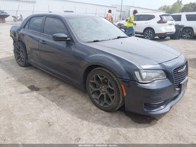 2C3CCABG2HH****** 2017 Chrysler 300