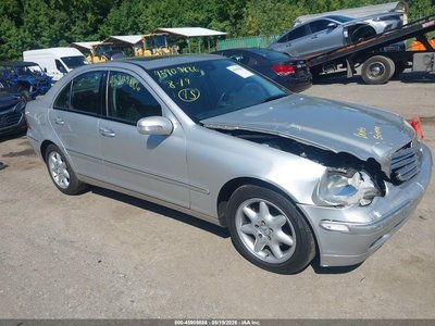 WDBRF61J74E****** 2004 Mercedes-Benz C 240