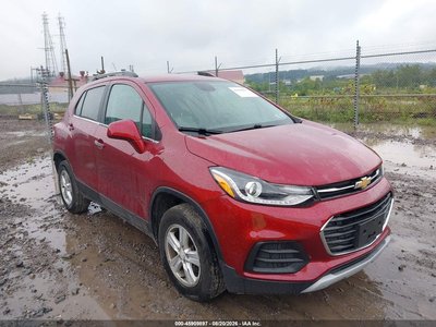 3GNCJPSB8JL****** 2018 Chevrolet Trax