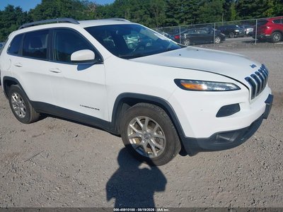 1C4PJMCB4GW****** 2016 Jeep Cherokee