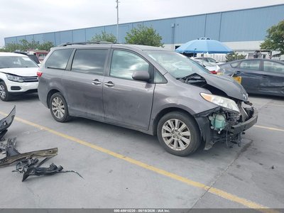 5TDDK3DC4FS****** 2015 Toyota Sienna