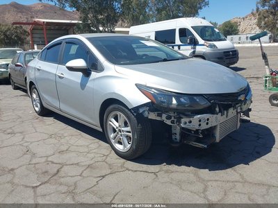1G1BC5SM3J7****** 2018 Chevrolet Cruze