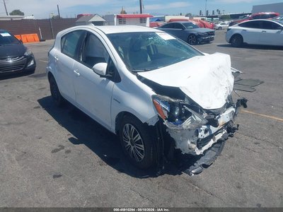 JTDKDTB33G1****** 2016 Toyota Prius C