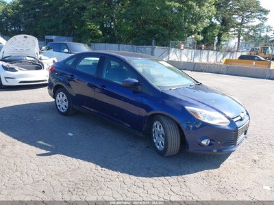 1FAHP3F29CL****** 2012 Ford Focus
