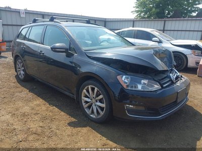 3VWC17AU8HM****** 2017 Volkswagen Golf SportWagen