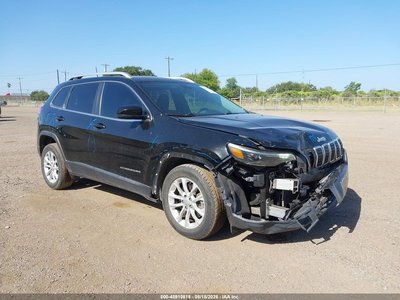 1C4PJLCB6KD****** 2019 Jeep Cherokee