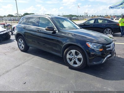 WDC0G4KB1JV****** 2018 Mercedes-Benz Glc 300