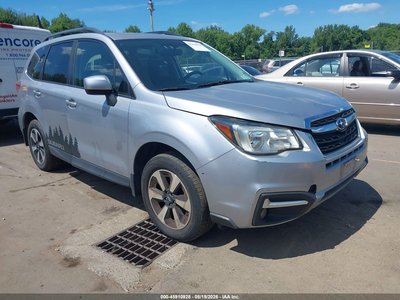 JF2SJAEC4HG****** 2017 Subaru Forester