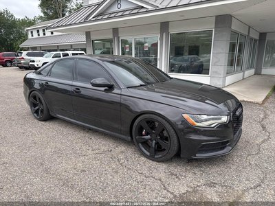 WAUF2AFC9DN****** 2013 Audi S6