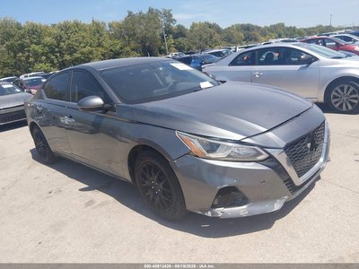 1N4BL4BV1KC****** 2019 Nissan Altima