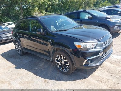 JA4AP4AW7HZ****** 2017 Mitsubishi Outlander