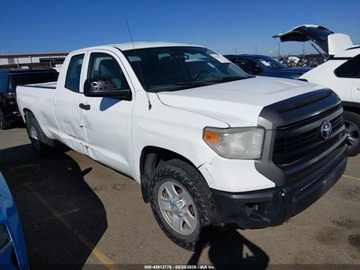 5TFCW5F10HX****** 2017 Toyota Tundra