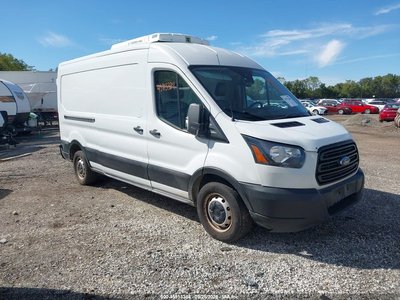 1FTYR2CM6KK****** 2019 Ford Transit-250