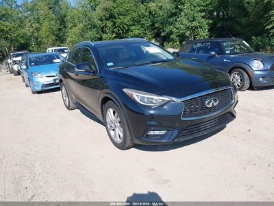 SJKCH5CP4JA****** 2018 Infiniti QX30