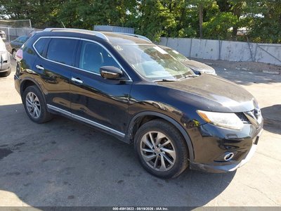 5N1AT2MVXFC****** 2015 Nissan Rogue