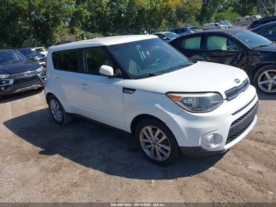 KNDJP3A55J7****** 2018 Kia Soul