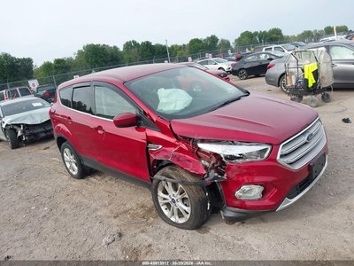 1FMCU9G98KU****** 2019 Ford Escape