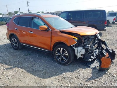 5N1AT2MV0HC****** 2017 Nissan Rogue