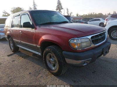 1FMZU73X0YU****** 2000 Ford Explorer
