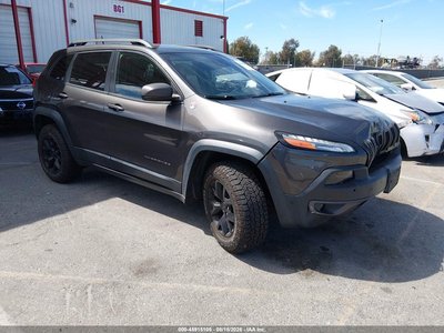 2016 Jeep Cherokee