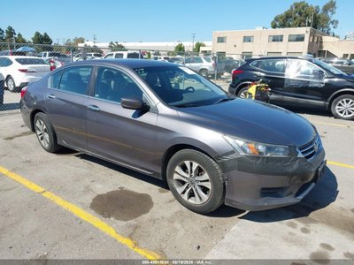 1HGCR2F31FA****** 2015 Honda Accord